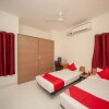 Отель OYO 24052 Flagship Covelong Residency, фото 5