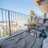 Отель Stylish 1BR Beach-Front Apt w Sea View, фото 15