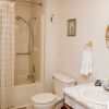 Отель Red Bud Cove Bed & Breakfast Suites, фото 9