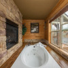 Отель Hilltop Haven - Four Bedroom Chalet, фото 39