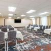 Отель Comfort Inn & Suites West Des Moines, фото 16