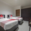 Отель OYO 1114 Hotel Denpasar Makassar, фото 7