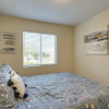 Отель Vallejo Home w/ Spacious Deck, Hot Tub & Views, фото 2