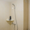 Отель Comfortable Studio Apartment at Springlake Summarecon, фото 10