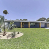 Отель Beach House w/ Outdoor Kitchen, Walk to Coast, фото 16