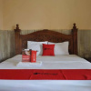 Отель RedDoorz near Lokawisata Baturaden, фото 7
