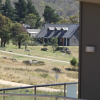 Отель Ecocrackenback 4 'Sustainable, luxurious chalet close to the slopes, фото 6