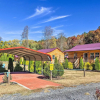 Отель Cozy Cabin < 8 Mi to Great Smoky Mtn Ntl Park, фото 12
