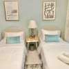 Отель Whitesage - Lakefront Apartment Amidst Parks With Lake Access, фото 4