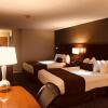 Отель SureStay Plus Hotel by Best Western Greenwood, фото 7