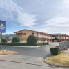 Отель Days Inn & Suites by Wyndham Arlington Near Six Flags в Арлингтоне