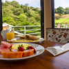 Отель Burbi Lake Lodge Monteverde, фото 7