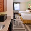 Отель Holiday Inn Express & Suites, фото 22