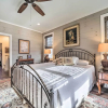Отель Cullowhee Craftsman Home w/ Mtn Views on 22 Acres, фото 12