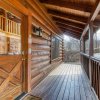 Отель The Wildlife Lodge - Great Location! Close To Tanger Outlets! 5 Bedroom Cabin by RedAwning, фото 48