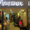Отель Yumi Hotel, фото 1