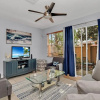 Отель Gorgeous 3 bed room townhome Minutes to all the attractions, фото 11