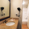 Отель Travel Inn Newport News, фото 6