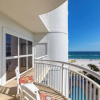 Отель LUXURY Penthouse Style Condo, фото 8