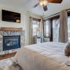Отель Fairway Ski and Golf Retreat by Avantstay Blocks From the Ski Lift! Beautiful Views w/ Hot Tub, фото 3