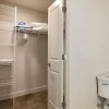 Отель Luxurious High Rise 1BR With Louisville Flair by Cozysuites, фото 6