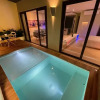 Отель Amazing Loft at Parque de Los Novios w Private Jacuzzi 101, фото 2