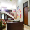Отель Front One Inn Malang, фото 27