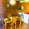 Отель Comfy Bedroom Town House Garden Market Area, фото 8