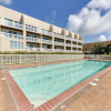 Отель Brigantine Condo w/ Beach Access & Pool Views, фото 15