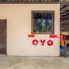 Отель OYO 1108 Lung Chaloem Bangalow, фото 2