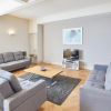 Отель Host Stay Bay View Montague Apartments, фото 4