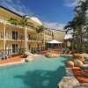 Отель Cairns Queenslander Hotel & Apartments, фото 16
