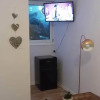 Отель Lovely 1 Bedroom Flat 5 Minutes Walk From Station, фото 5