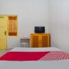 Отель OYO 3060 Al Fatih Guest House Syariah, фото 4