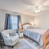 Отель Longview Vacation Rental Home: 4 Mi to Dtwn, фото 4