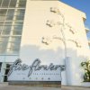 Отель Five Flowers Hotel & Spa Formentera в Форментере