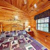 Отель New Listing 2 Luxe Mountain S, Sleeps 24 7 Bedroom Cabin, фото 25