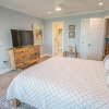 Отель Three Girls 5 Bedroom Home by RedAwning, фото 22
