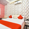 Отель OYO 48665 Kesar Palace, фото 12