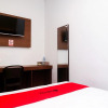 Отель RedDoorz near Tentrem Mall Semarang, фото 4