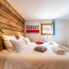 Отель Chalet Croc Blanc Morzine - by EMERALD STAY, фото 4