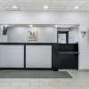 Отель Quality Inn and Suites Livonia, фото 13