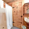 Отель Twin Creeks, 4 Bedrooms, Sleeps 14, Rustic Lodge, Hot Tub, Pool Table, фото 6