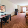 Отель Comfort Suites Granbury, фото 4