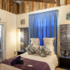 Отель Bedrock Guest Studios, фото 2
