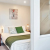 Отель Central 3 bed, loft apartment in the CBD w Parking, фото 3