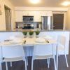 Отель Newly Renovated Condo w Prking Near UNB Patio, фото 12