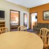 Отель Comfort Inn & Suites Glenwood Springs On The River, фото 39