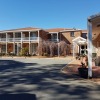 Отель Golden Age Motor Inn Queanbeyan в Квинбейане