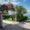 Отель Oikia Eleanthi - Beachfront Garden Home, фото 19